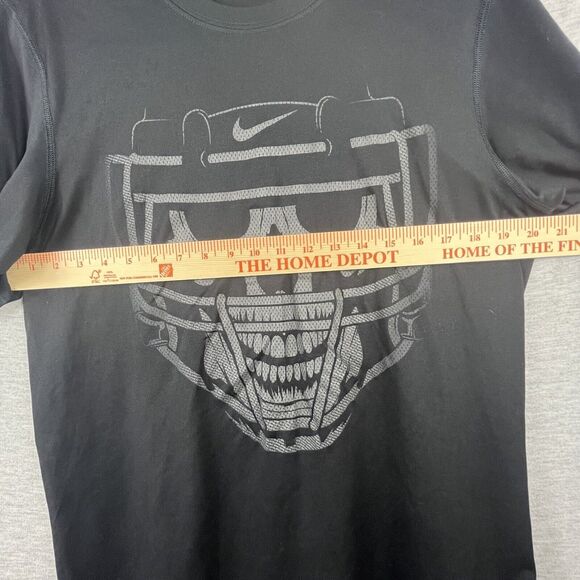 Nike Dri-Fit Shirt Men's Medium Short Sleeve Black Raiders Skull Football Tee - Picture 2 of 4